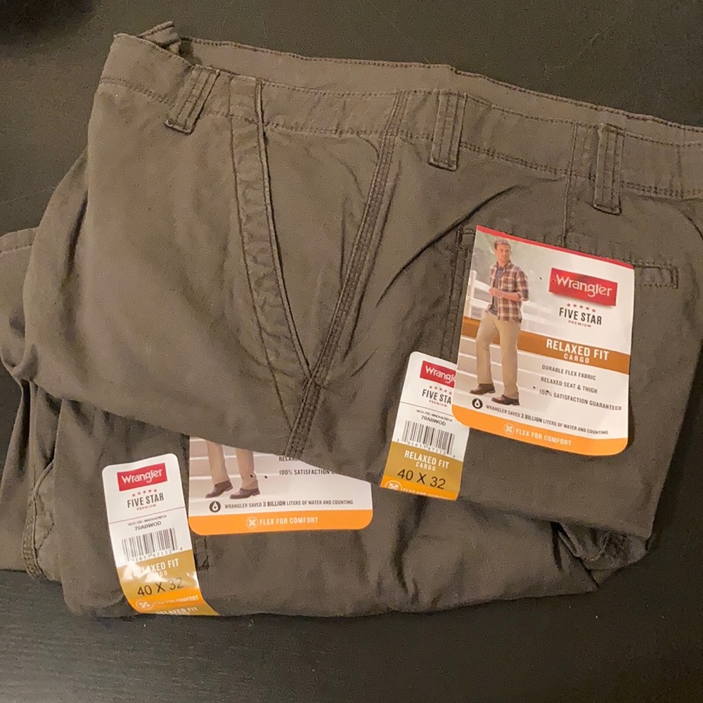 Wrangler Relaxed Cargo pants 40x32